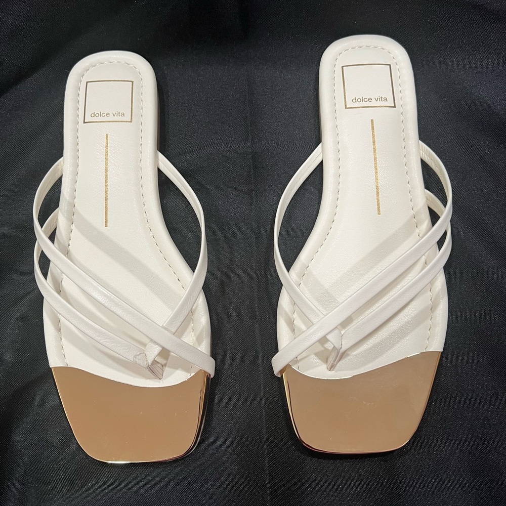 Dolce Vita Cream and Gold Slide Sandals with Minimalist Design. NWOT